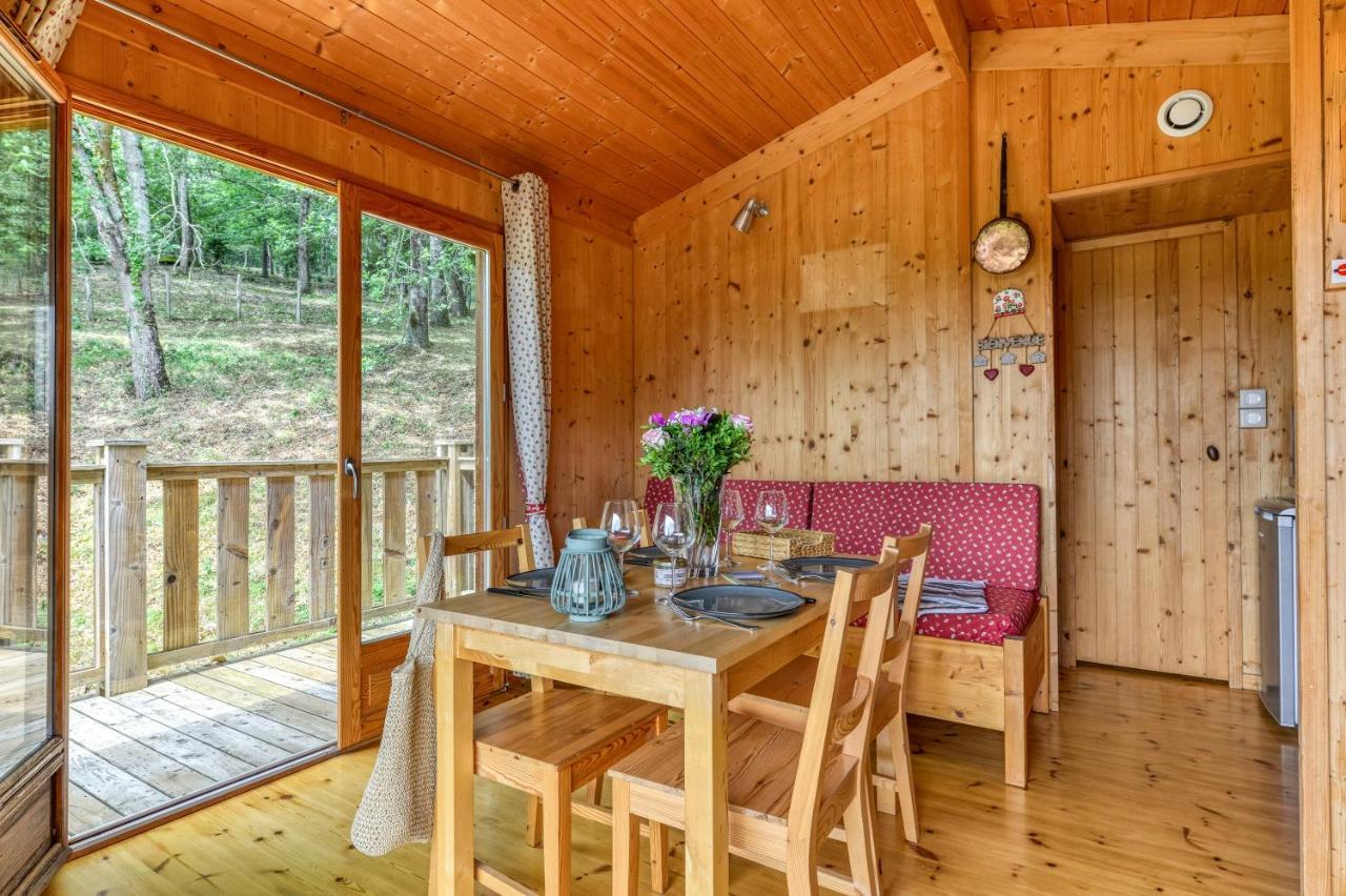 Camping La Serre Aigues-Vives  Luaran gambar